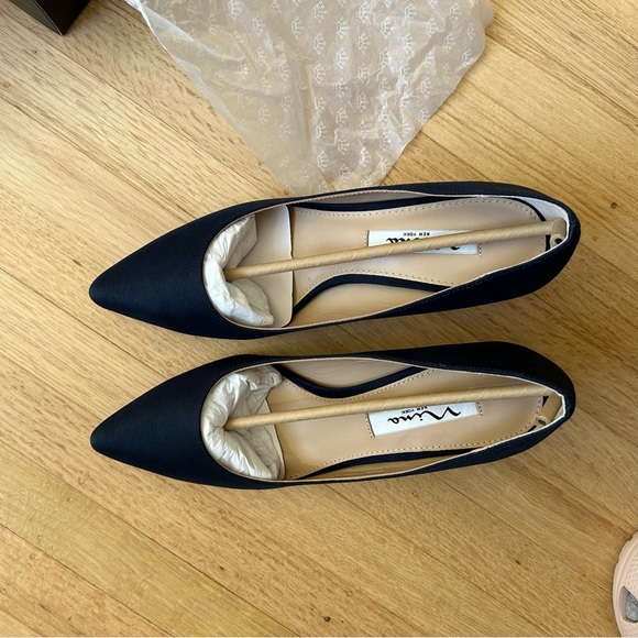 Nina Nina60 pointed toe navy satin pump - Picture 5 of 6